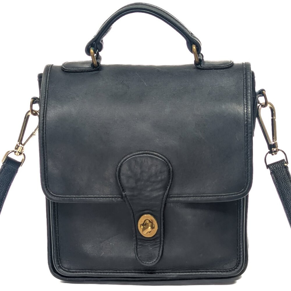 COACH USA Vintage Station Shoulder Bag Black Leather